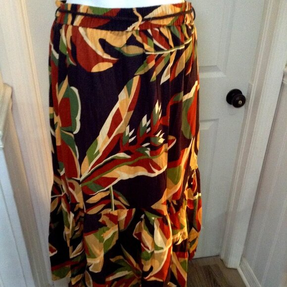 House of Harlow 1960 Maxi skirt; "L", Floral, Leaf pattern, Chic, Eclectic Lady - Picture 2 of 4